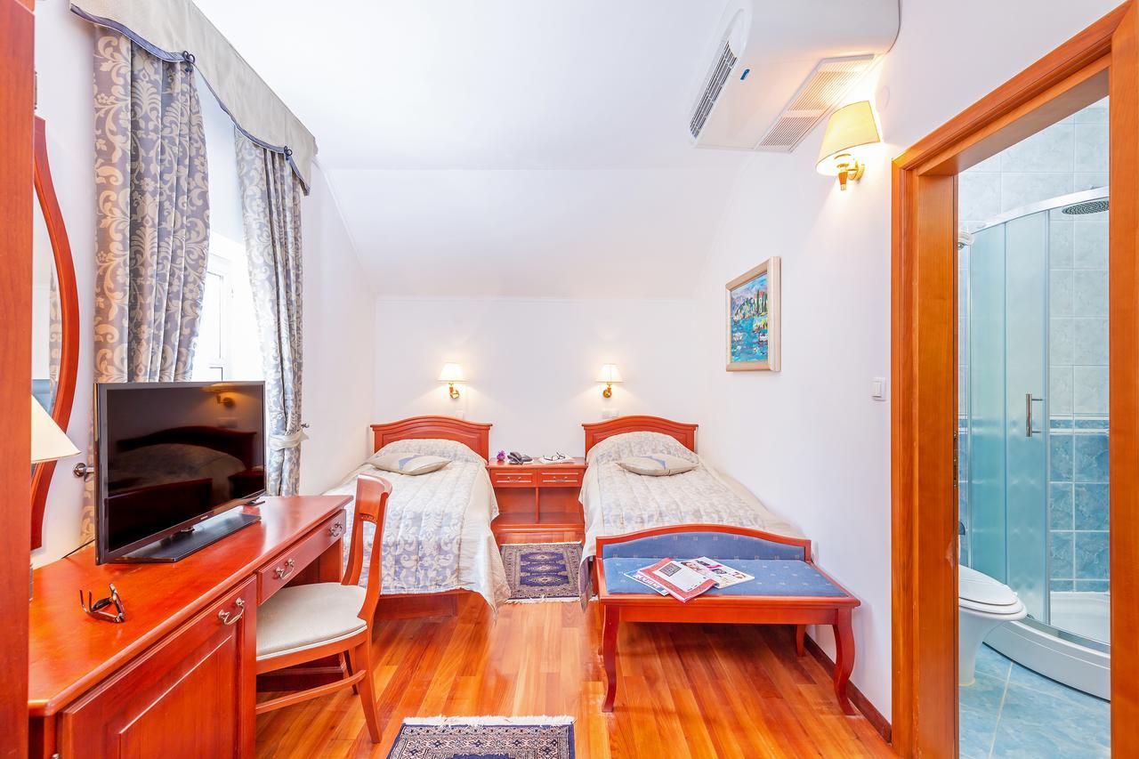 Hotel Ostrea Стон Екстер'єр фото